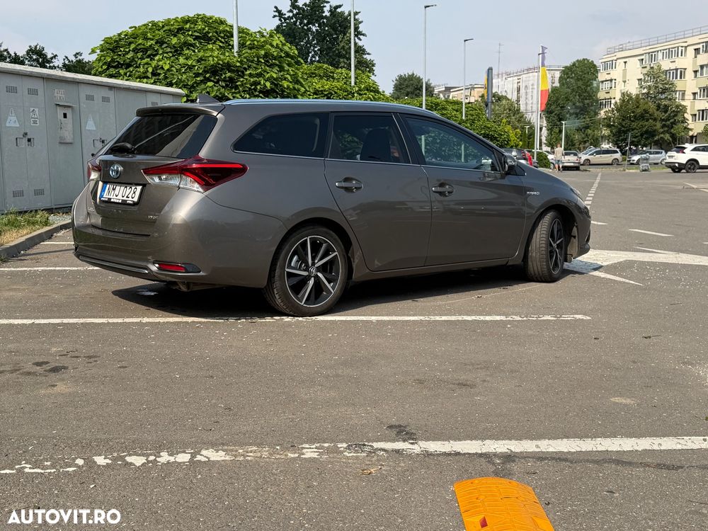TOYOTA Auris 2017 — imagine 5