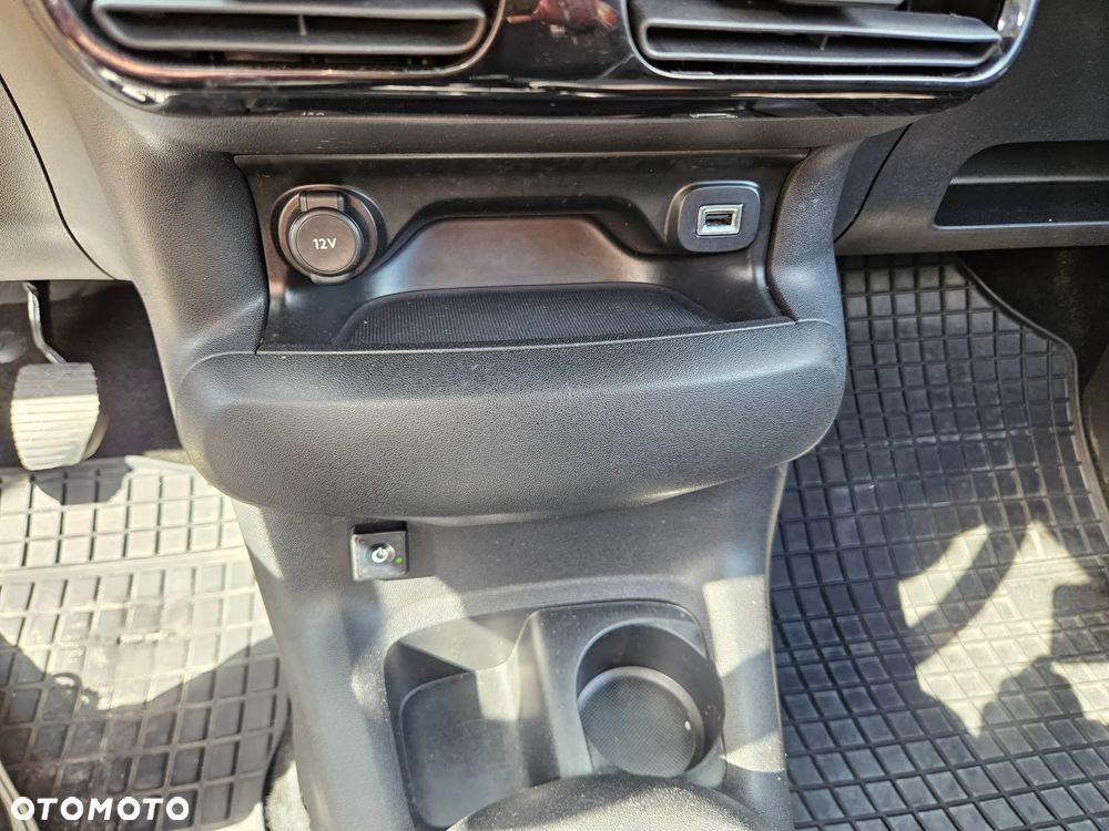 Citroën C4 Cactus 1.2 PureTech Shine EU6 - 17