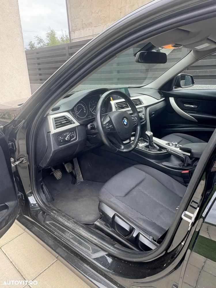 BMW Seria 3 318d - 7