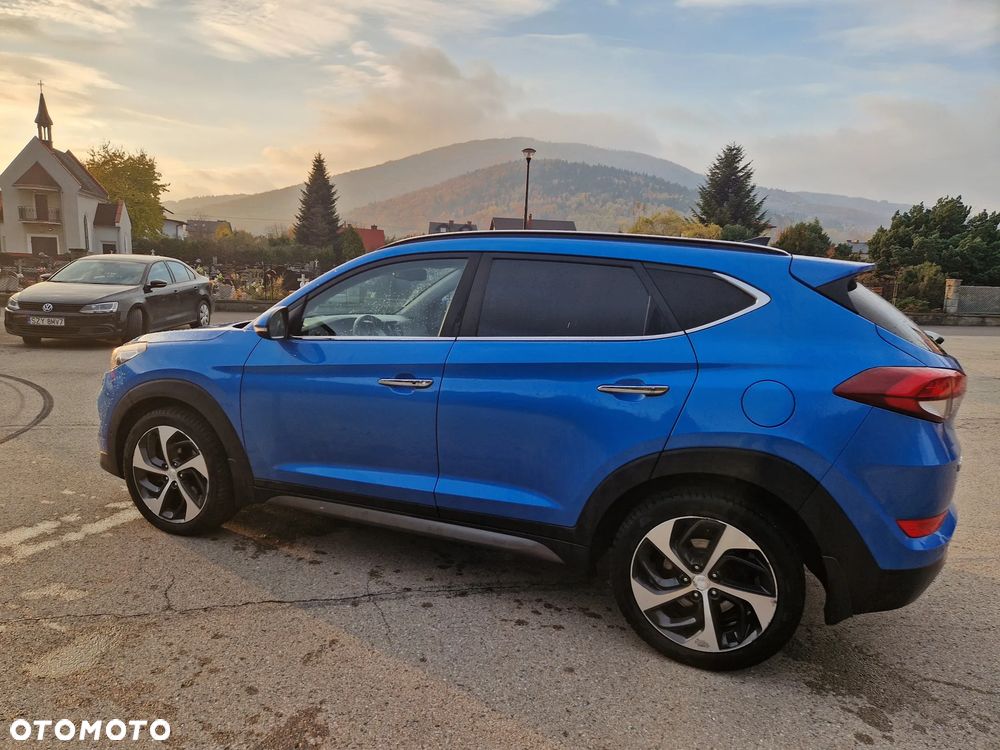 Hyundai Tucson 2.0 CRDI 4WD Automatik Premium - 1