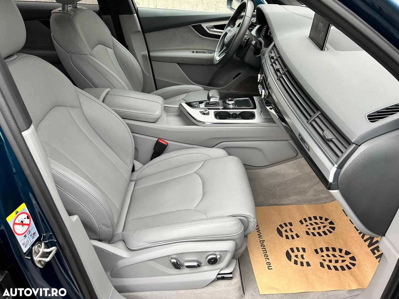 Audi Q7 3.0 50 TDI quattro Tiptronic S Line - 7