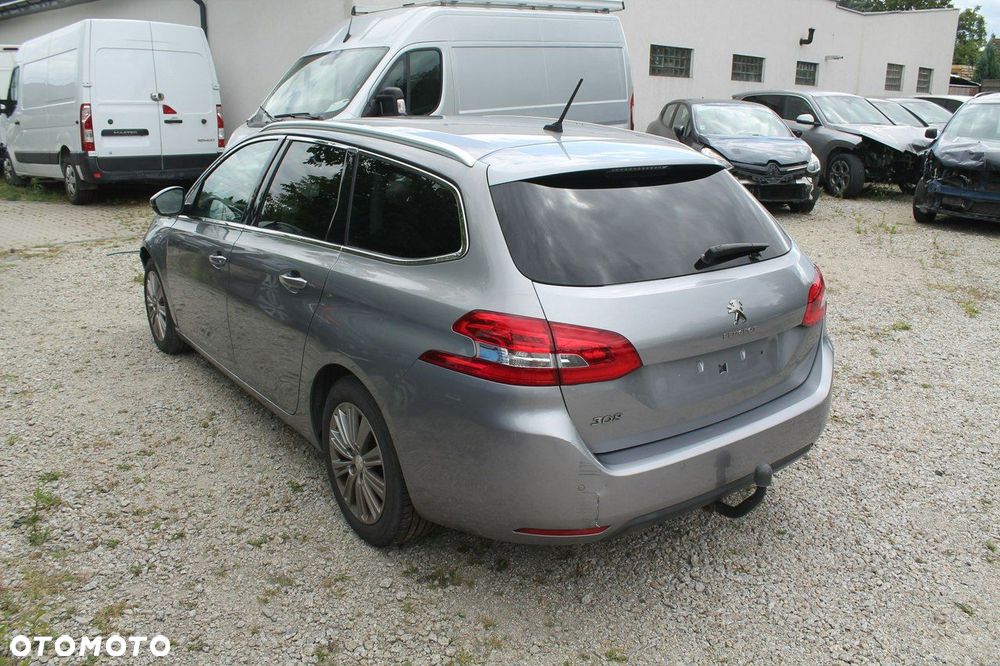 Peugeot 308 - 7