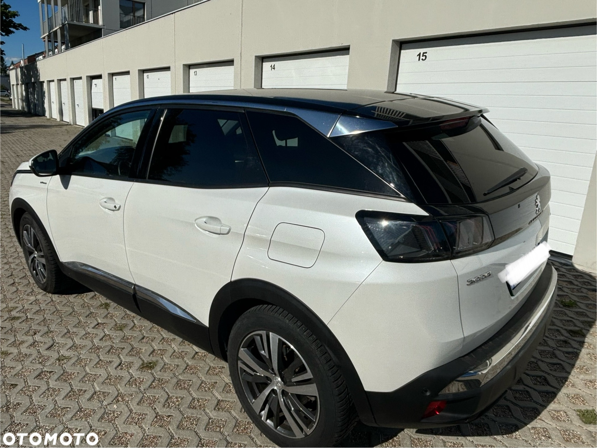 Peugeot 3008 1.6 PureTech Hybrid PHEV Allure Pack S&S EAT8 - 8