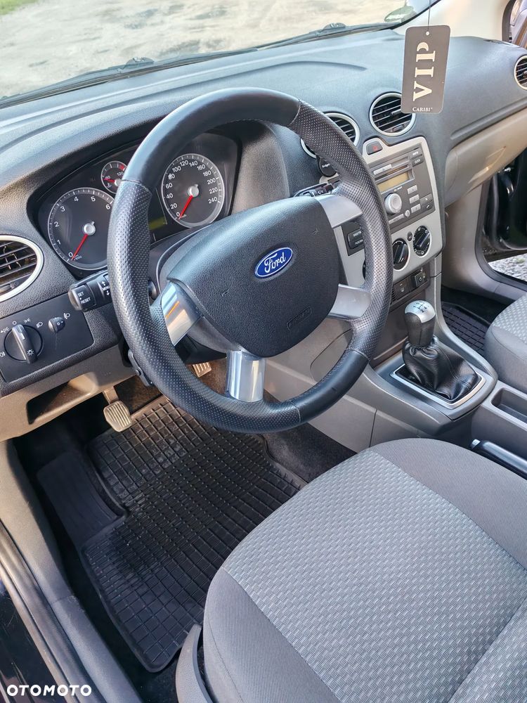 Ford Focus - 5