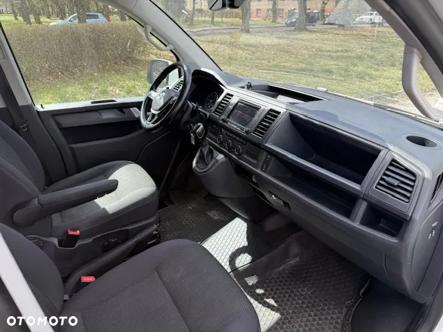 Volkswagen Caravelle 2.0 TDI L2 Comfortline DSG - 7