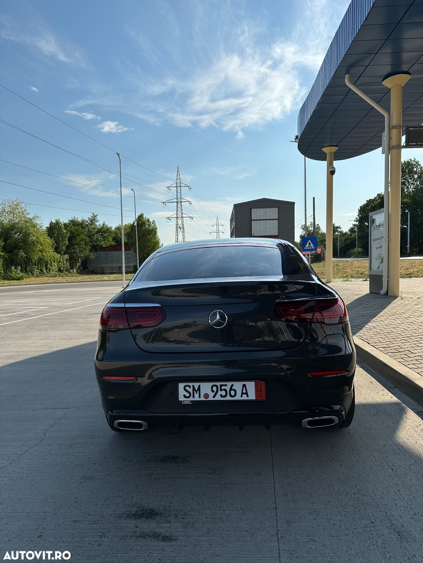 Mercedes-Benz GLC Coupe 300 e 4Matic 9G-TRONIC AMG Line Plus - 5