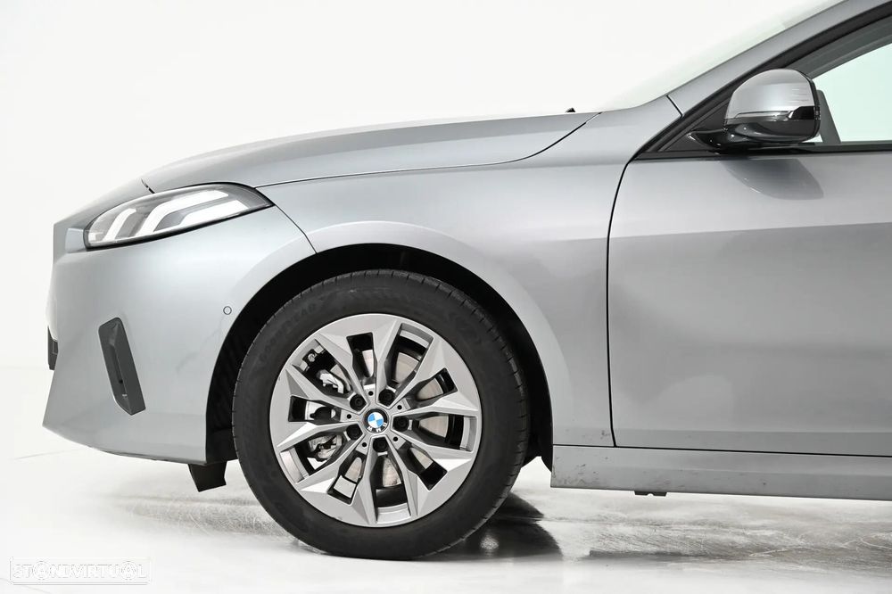 BMW 116 Standard - 11