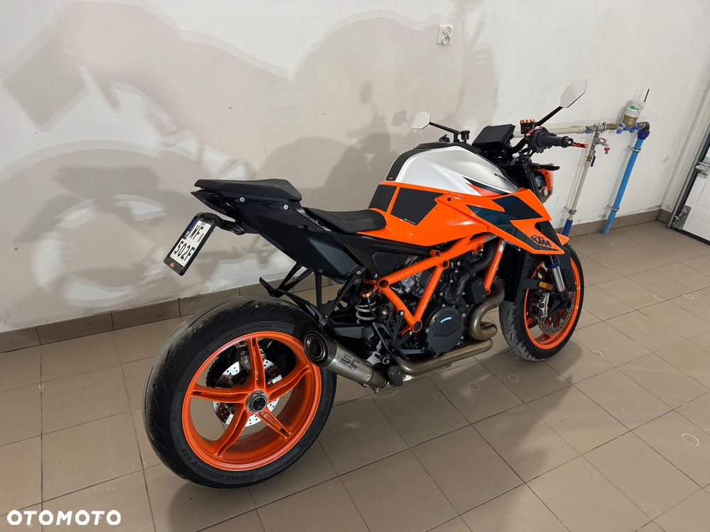 KTM Super Duke - 10