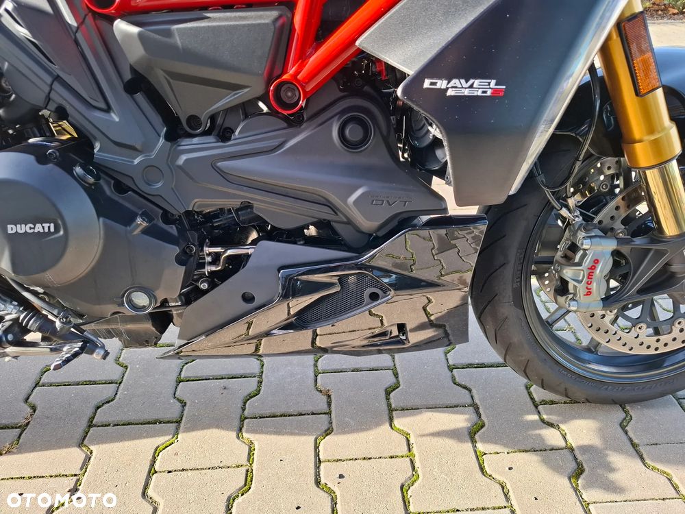 Ducati Diavel - 23