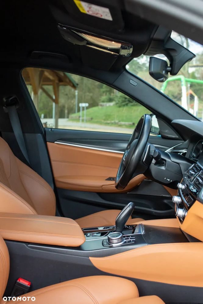 BMW Seria 5 - 27