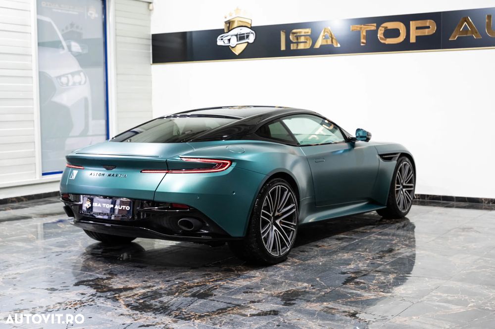 Aston Martin DB12 Volante - 39