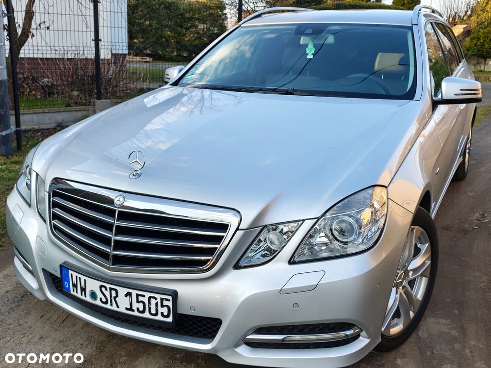 Mercedes-Benz Klasa E - 24