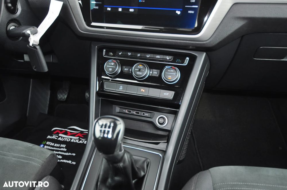 Volkswagen Touran 1.5 TSI ACT OPF Comfortline - 18