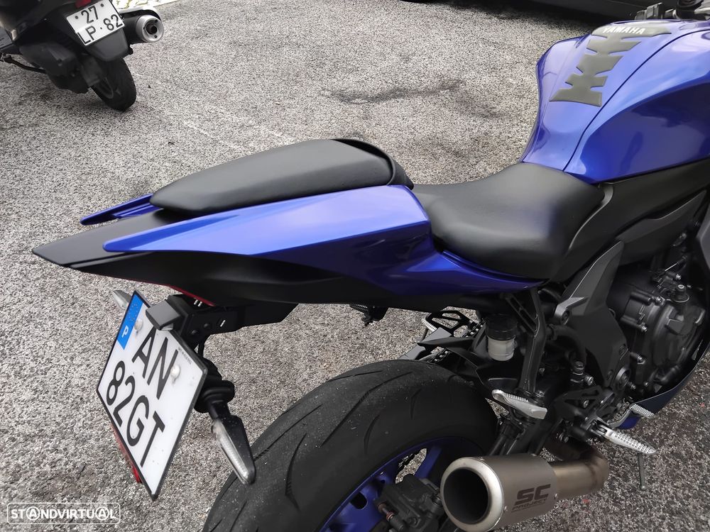 Yamaha YZF - 3