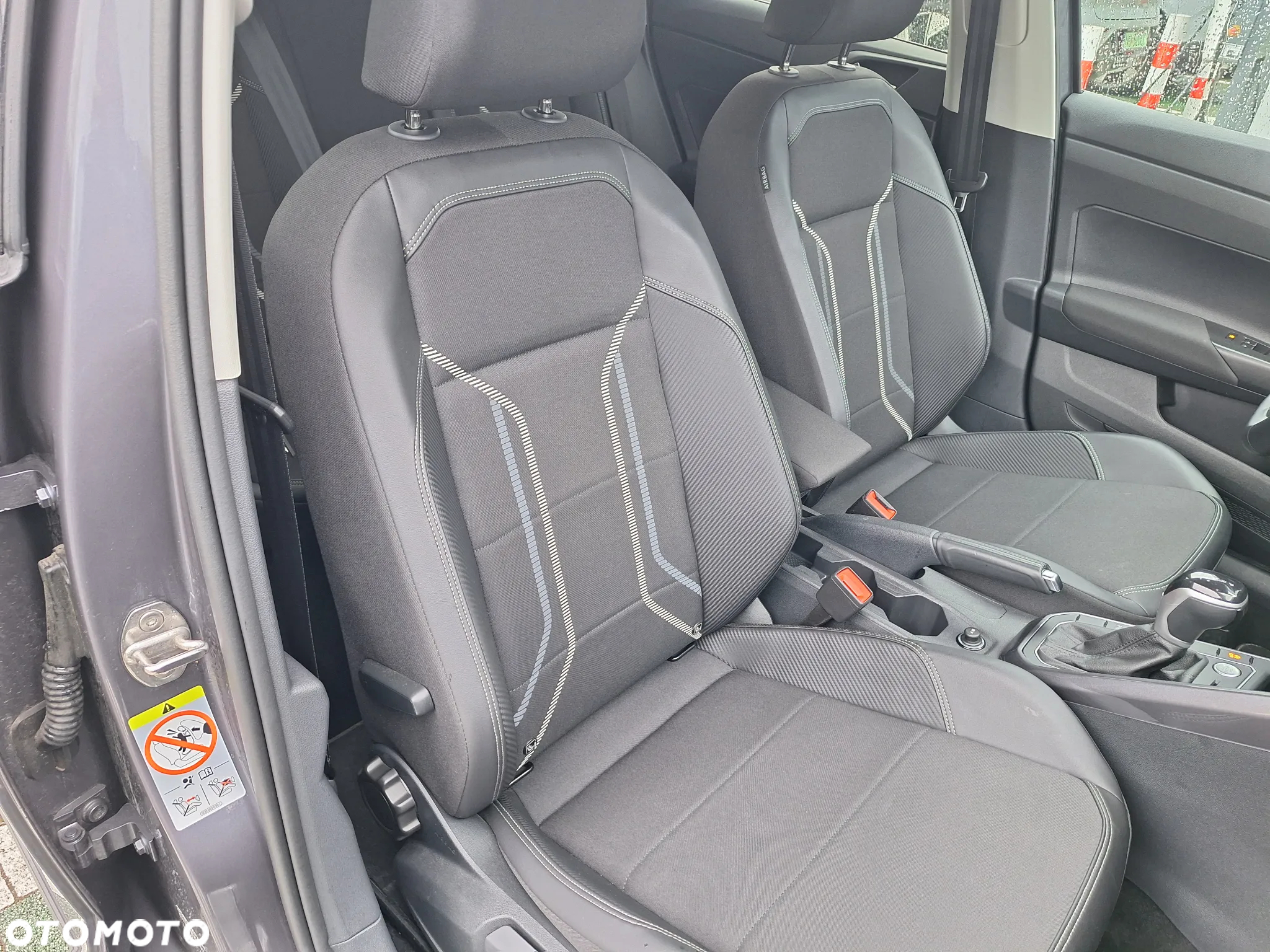 Volkswagen Taigo 1.0 TSI Style DSG - 10