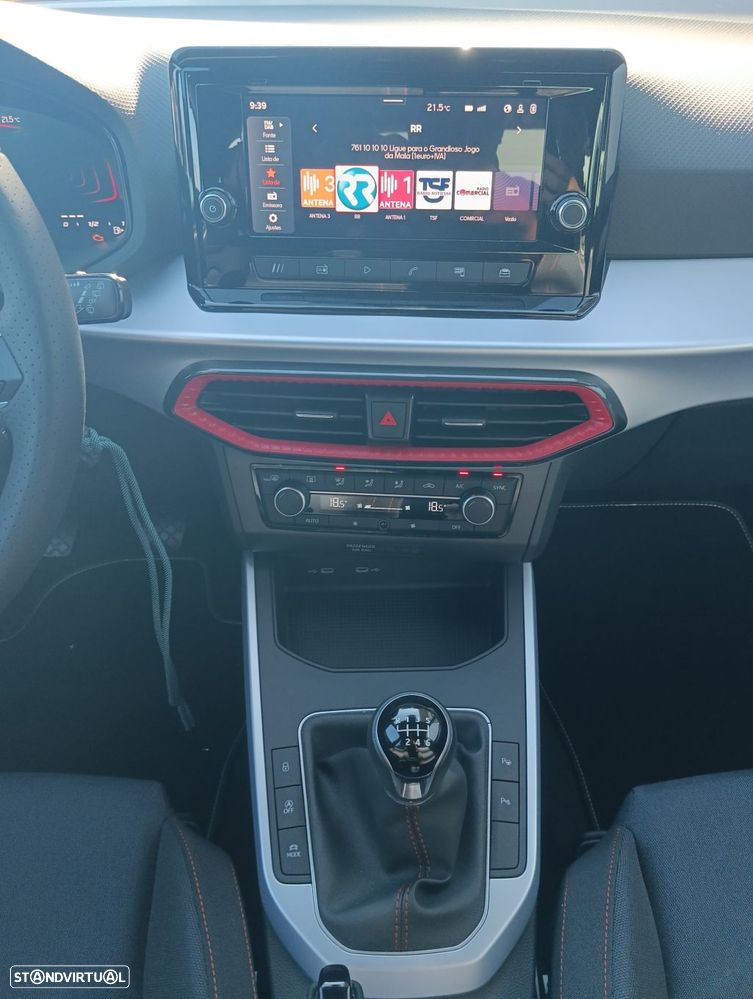 SEAT Arona 1.0 TSI FR - 6