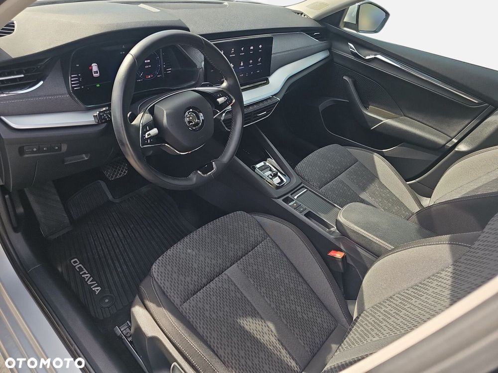 Skoda Octavia 2.0 TSI 4x4 Style DSG - 7