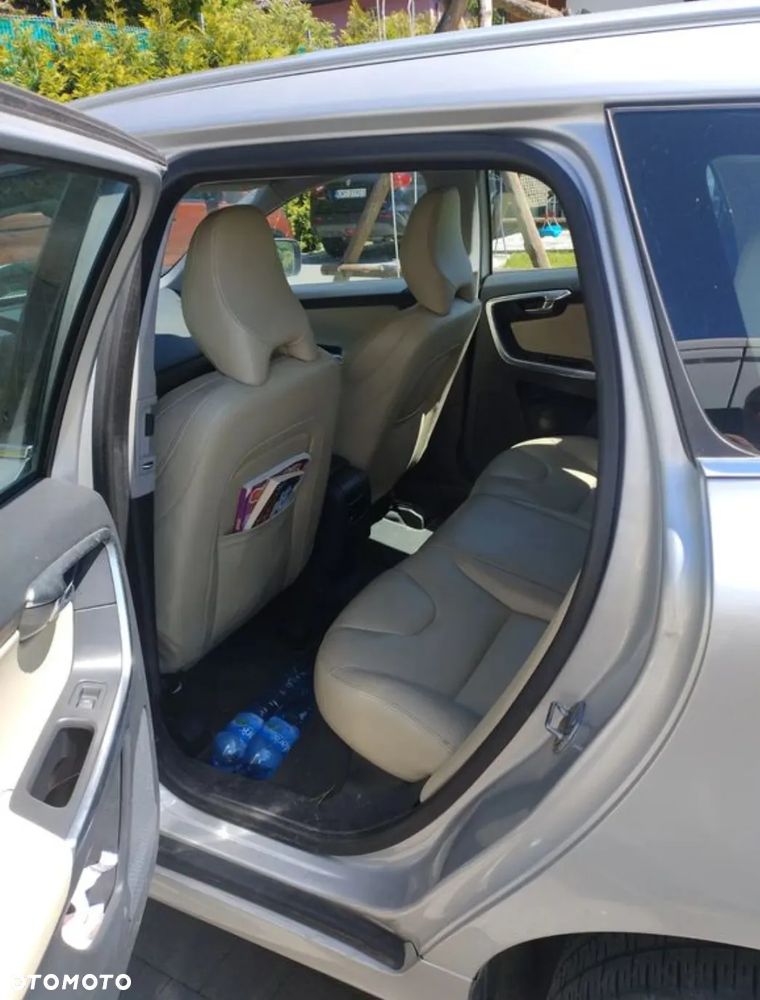 Volvo XC 60 D5 AWD Summum - 7