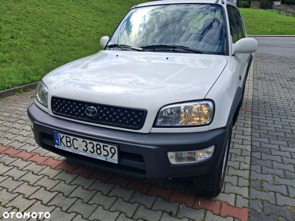 Toyota RAV4 2.0 GLi - 3