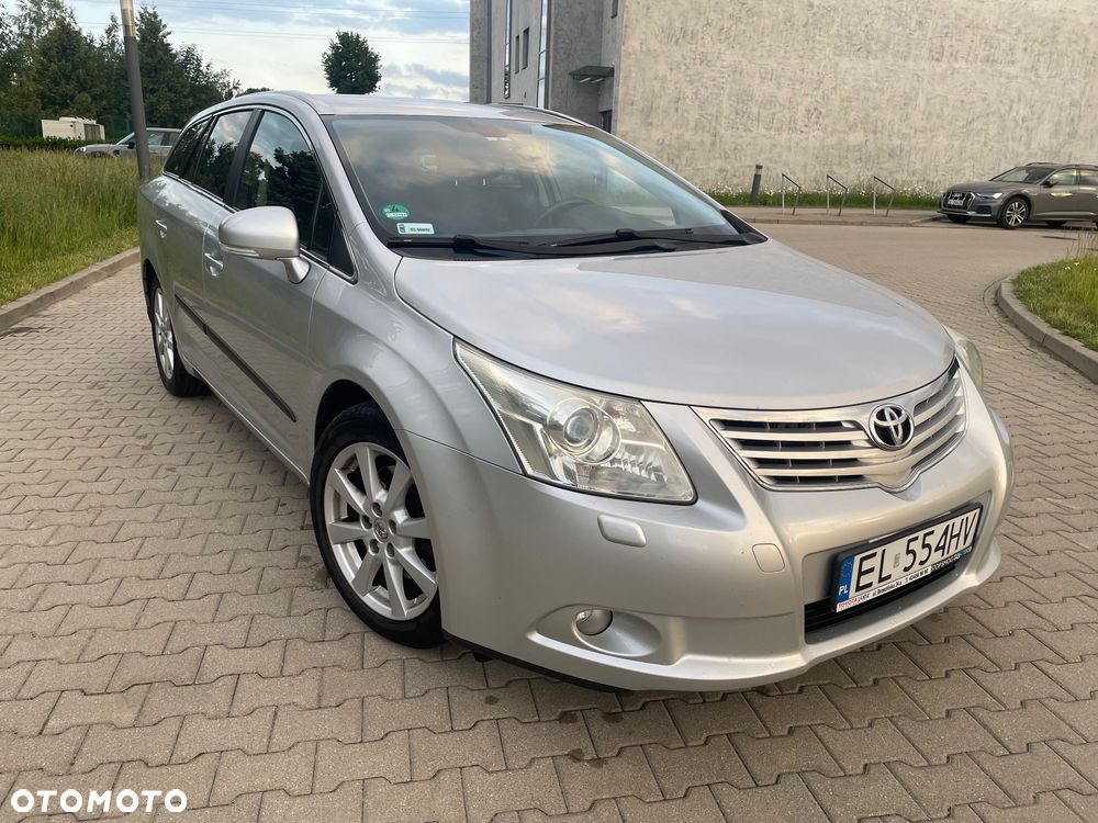Toyota Avensis 2.2 D-4D Sol Plus - 3