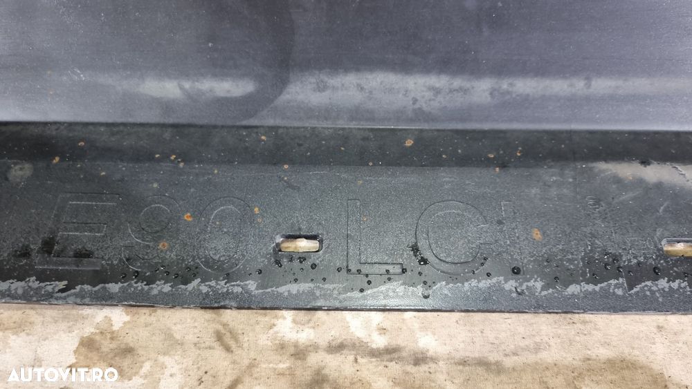 Prag dreapta BMW Seria 3 , E90, E91 LCI , 2009, 2010, 2011, cod origine OE 51777202652 - 4