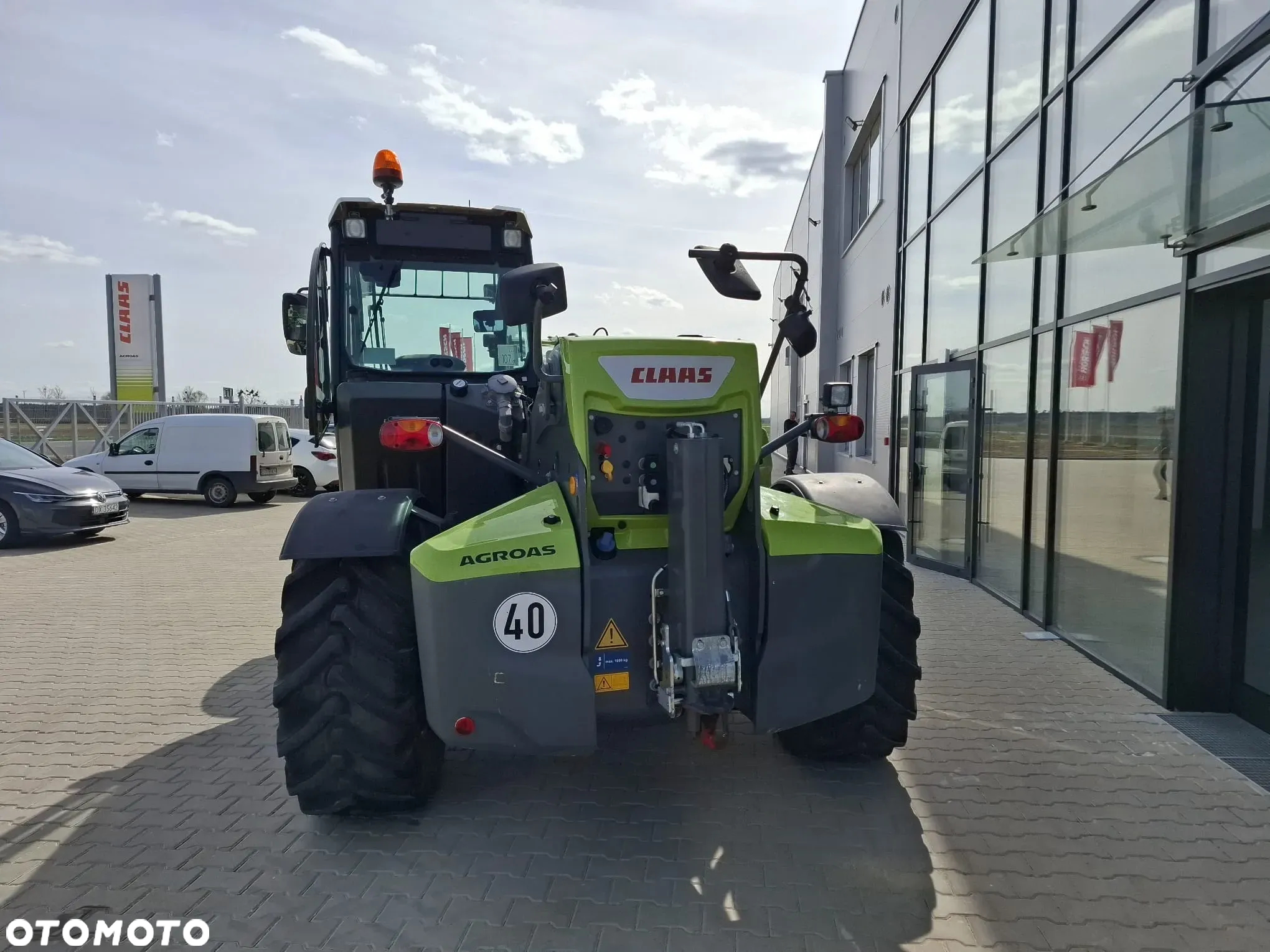 Claas SCORPION 746 VP Stage IV - 3