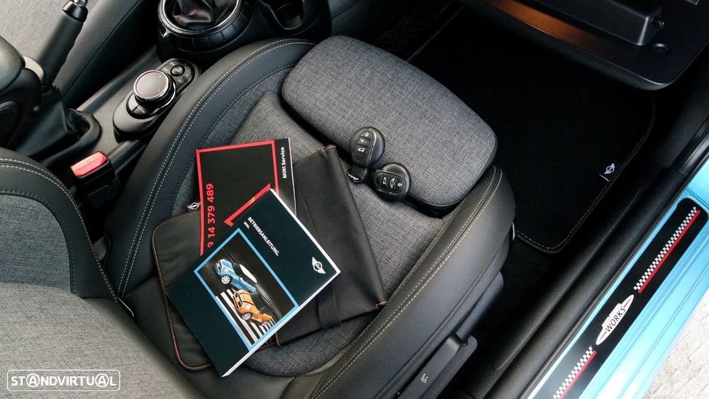 MINI 5 Portas Cooper D 4Business - 11