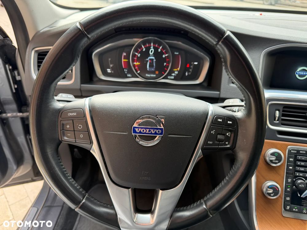Volvo S60 T5 Geartronic Summum - 27