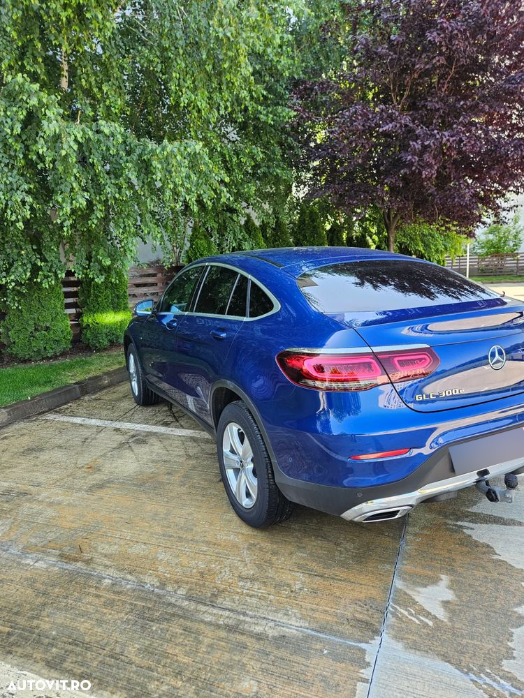 Mercedes-Benz GLC Coupe 300 e 4Matic 9G-TRONIC - 9