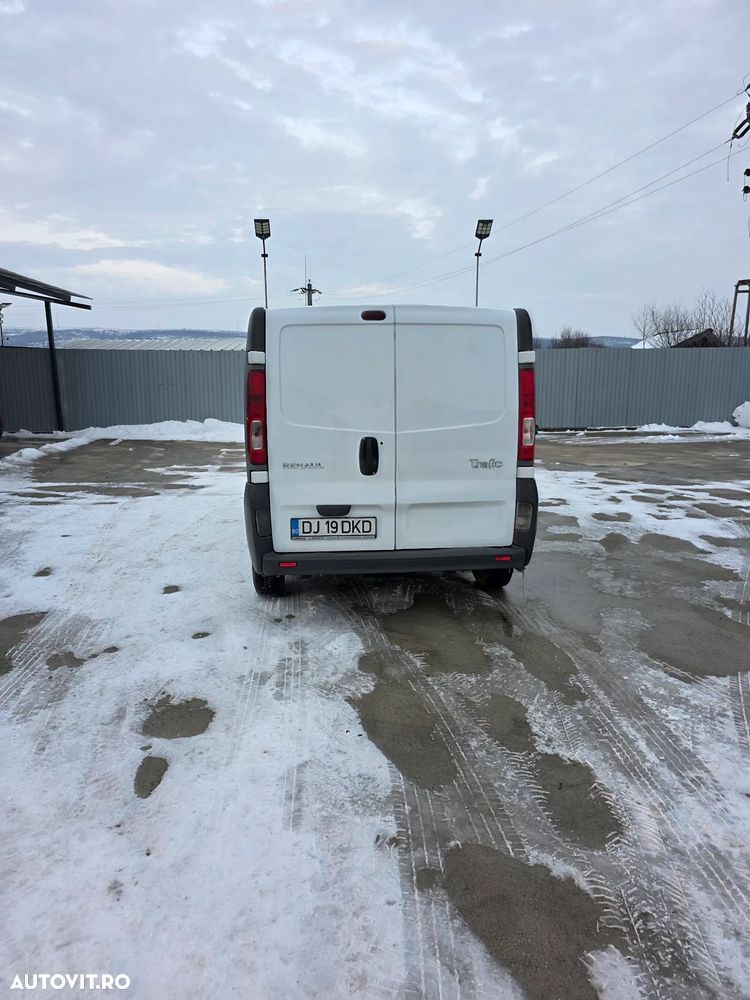 Renault Trafic - 4