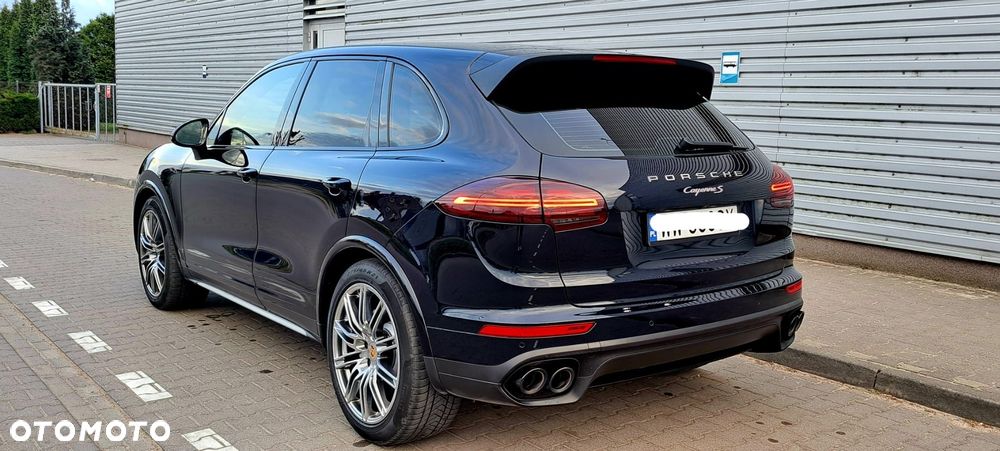 Porsche Cayenne S Diesel Platinum Edition - 9