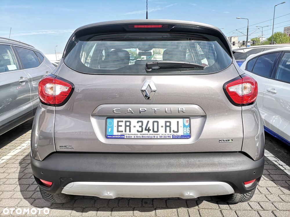 Renault Captur 1.5 dCi Intens EDC - 4