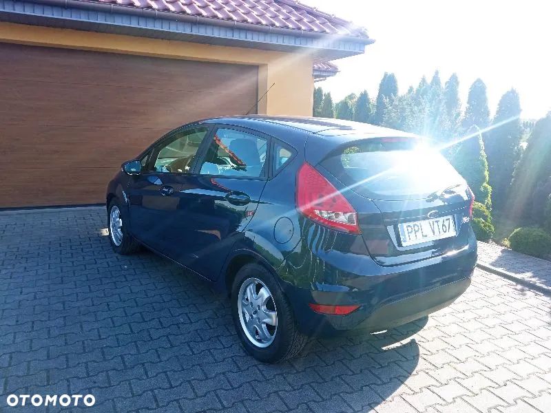 Ford Fiesta - 4