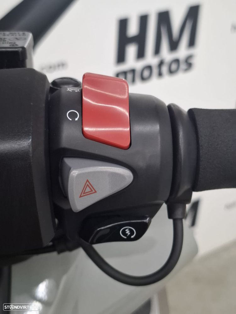 Honda Forza 350 - 11