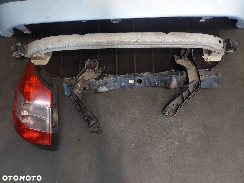 KOMPLETNY TYŁ KLAPA BAGAŻNIKA ZDERZAK TYŁ LAMPA RENAULT SCENIC II NV632 - 2