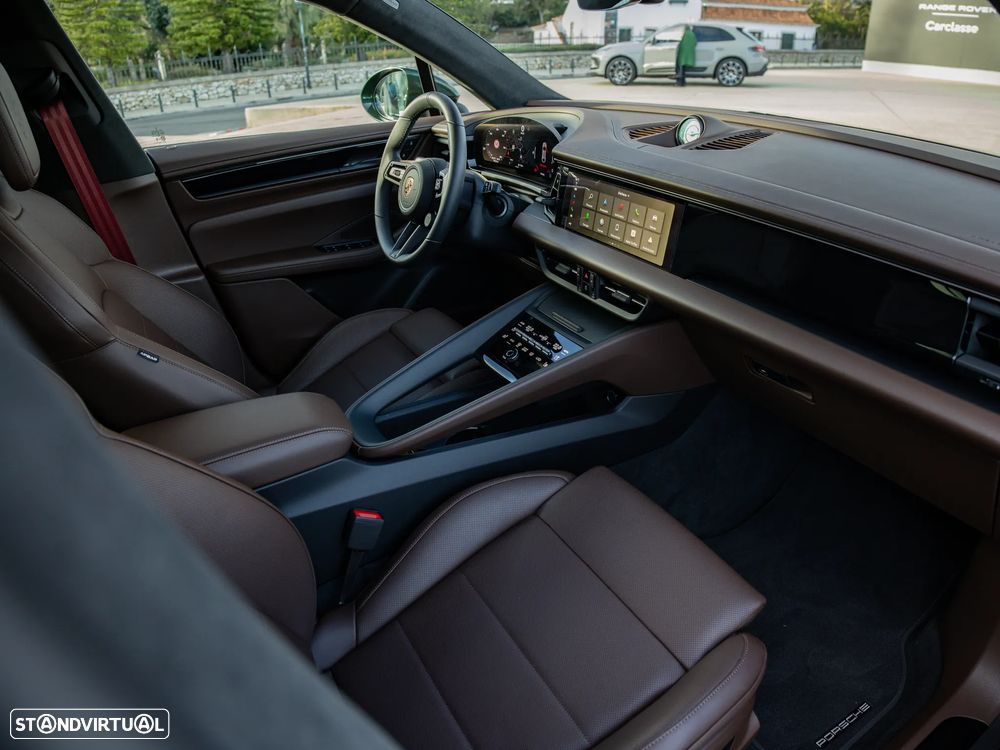 Porsche Macan 4S - 43