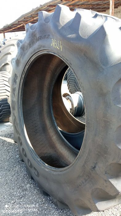 20,8 R42 Goodyear (520/85R42)Super Traction JA324 JA525 - 2