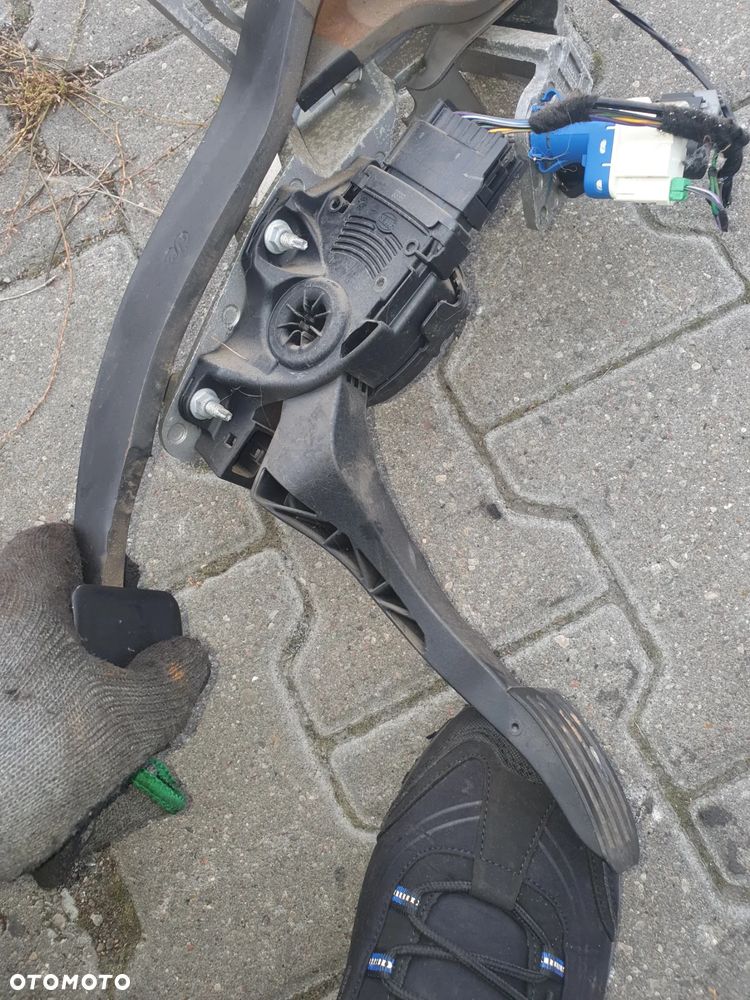 PEDAŁ POTENCJOMETR GAZU FORD S-MAX MK I 6G92-9F836-LD - 3