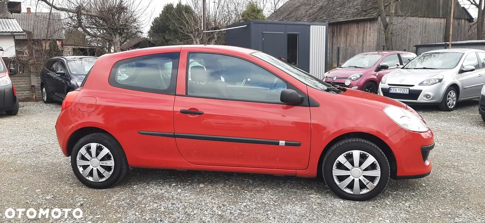 Renault Clio - 38