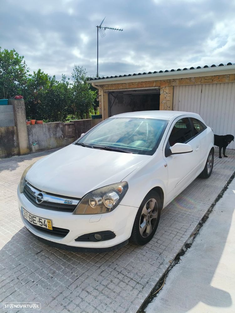 Opel Astra GTC 1.3 CDTI - 1