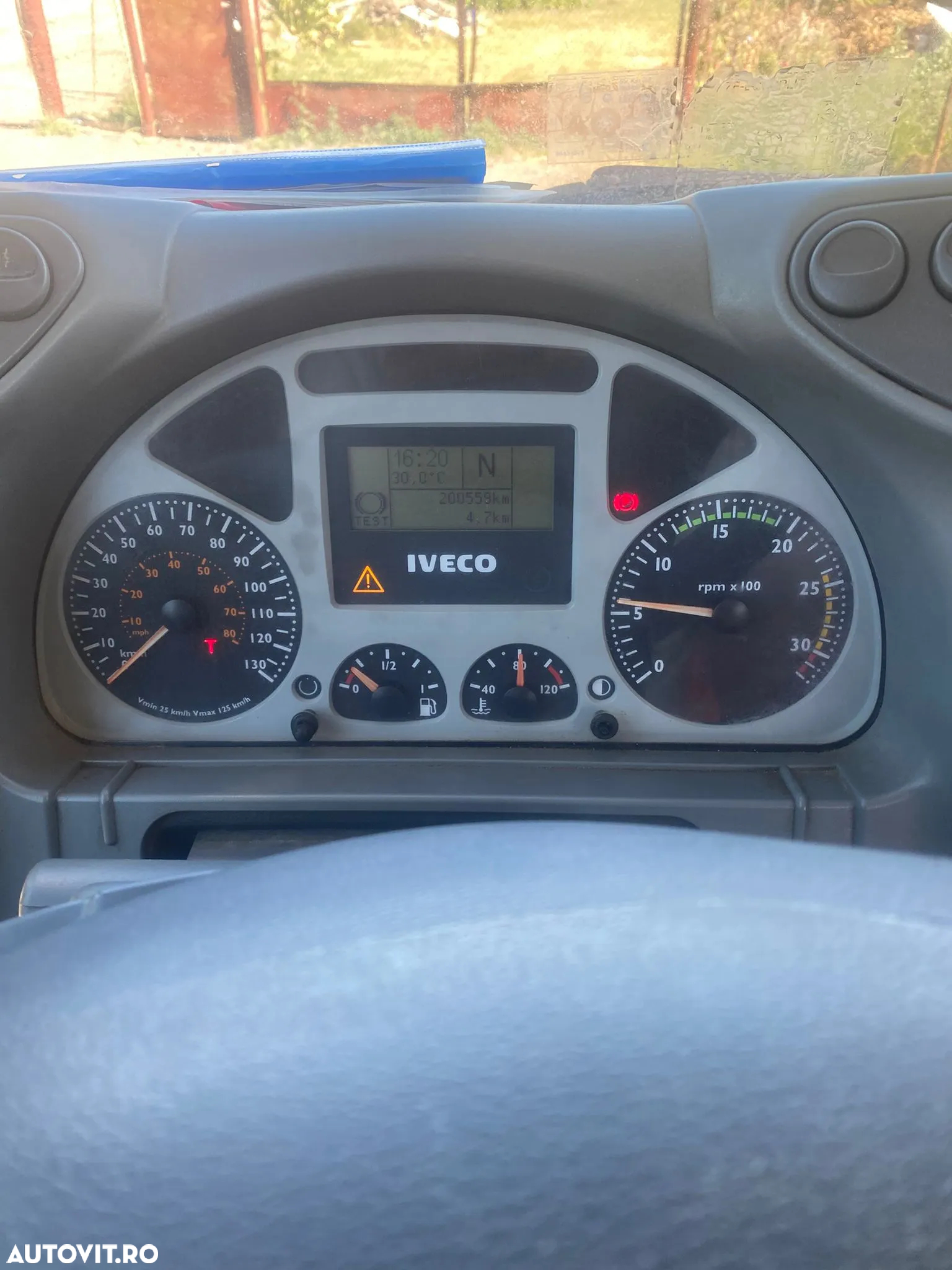Iveco Trakker - 6