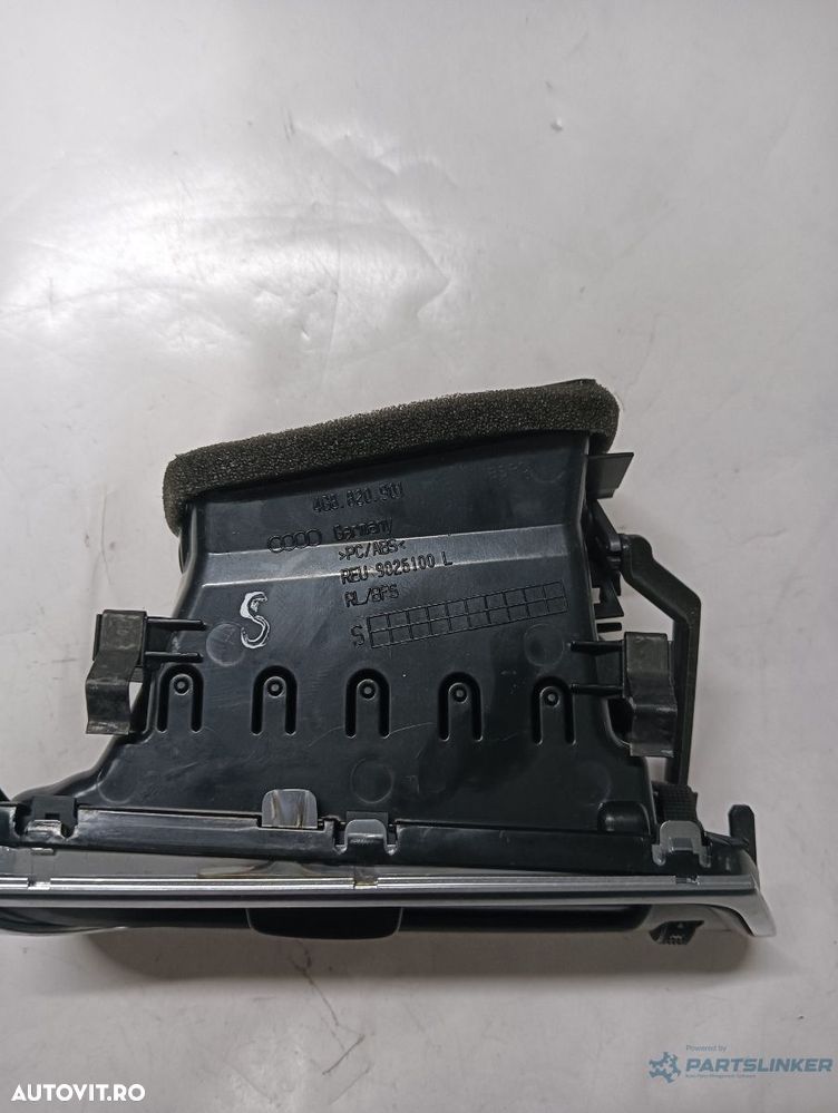 Gura ventilație  stanga fata AUDI A7 Sportback 4GA, 4GF 2010 - 2018 4g8820901 - 2