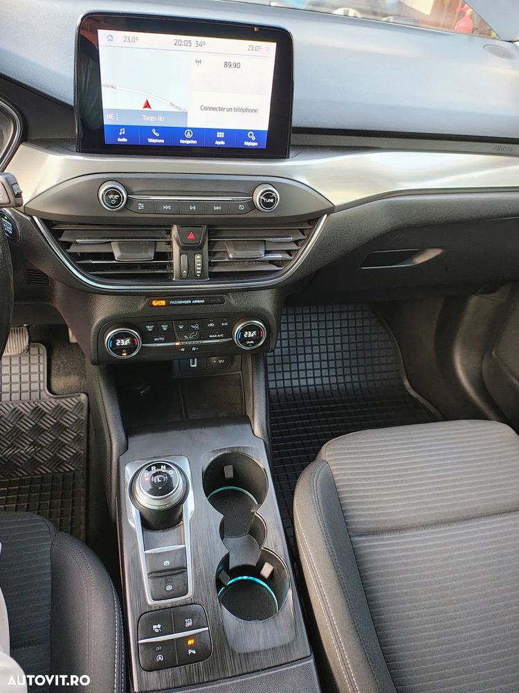 Ford Focus 1.5 EcoBlue Start-Stopp-System Aut. TITANIUM DESIGN - 22