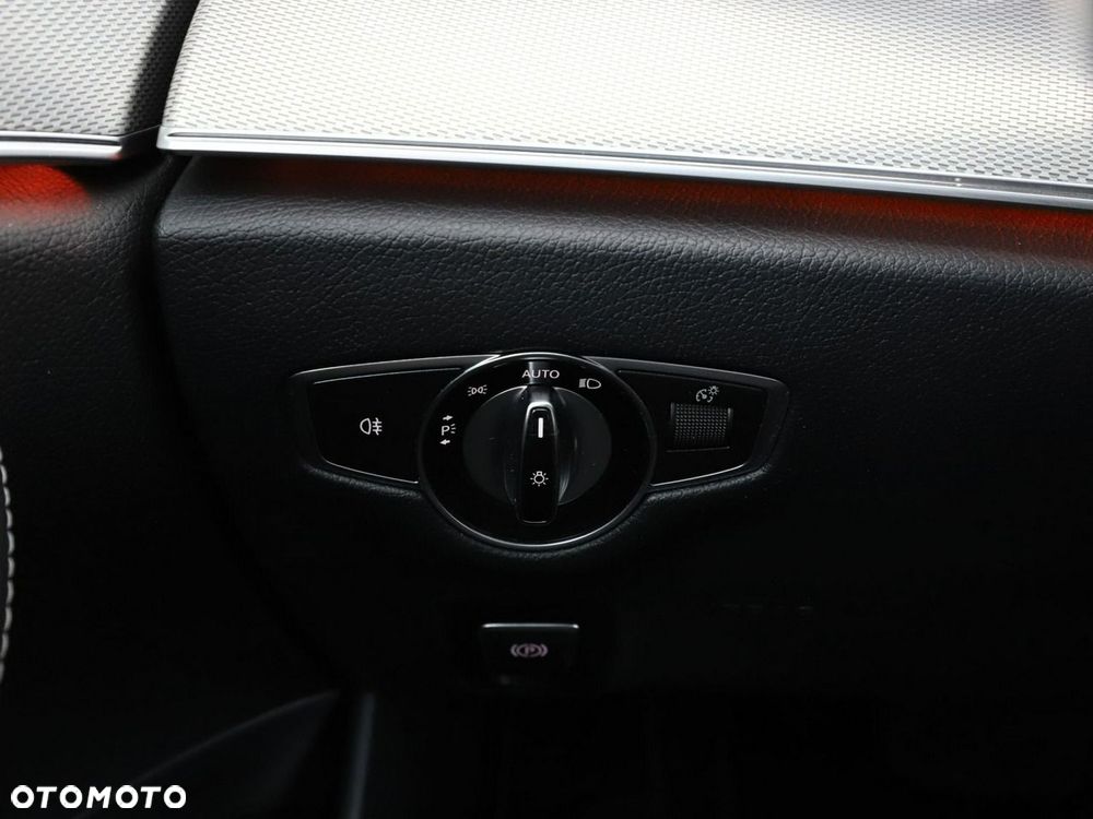 Mercedes-Benz Klasa E 200 d 9G-TRONIC AMG Line - 35