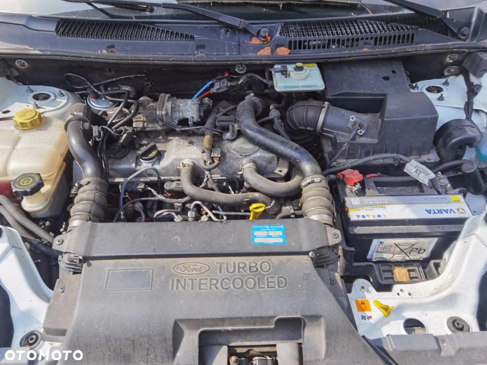 Ford Transit Conect - 12