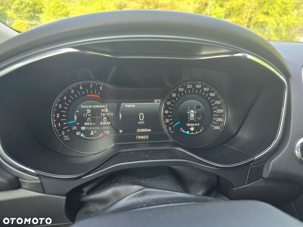 Ford Mondeo 2.0 EcoBoost STart-Stopp Autom Titanium - 14