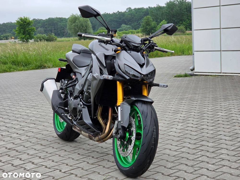 Kawasaki Z - 6