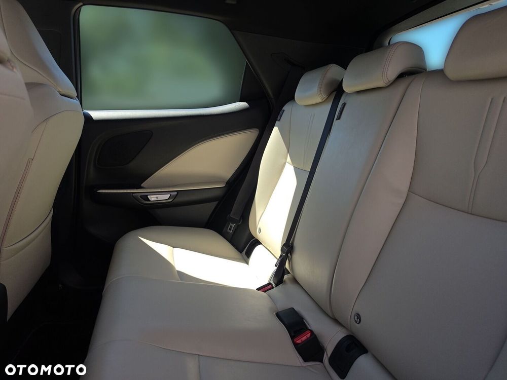 Lexus LBX 1.5 Hybrid Elegant - 22