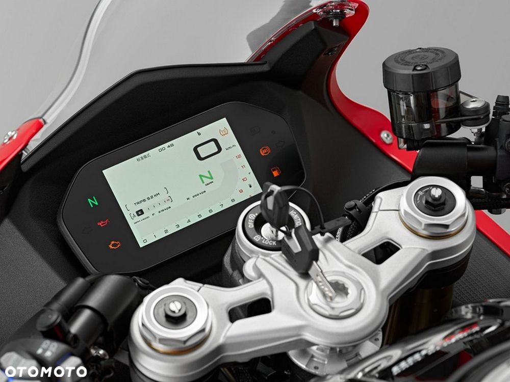 QJMOTOR SRK 800RR - 17