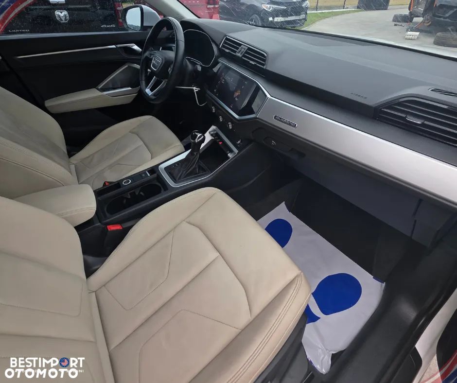 Audi Q3 - 9